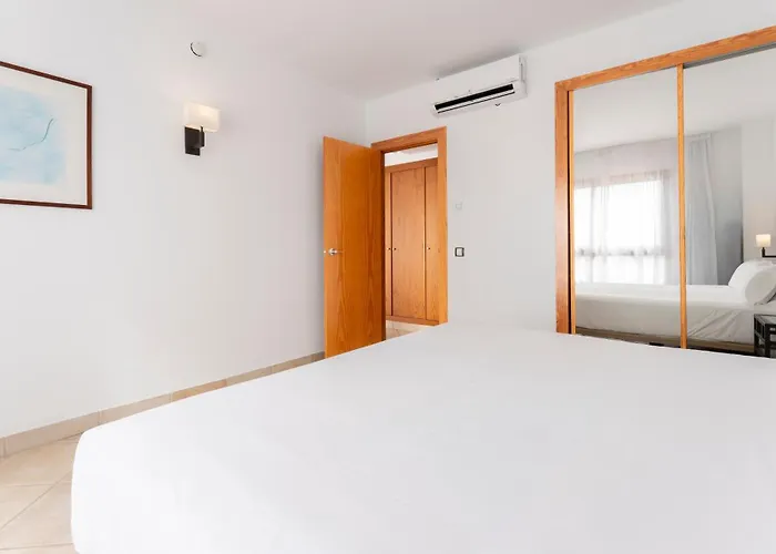 Bakour Oh Nice Costa Del Sol Hotel 4*