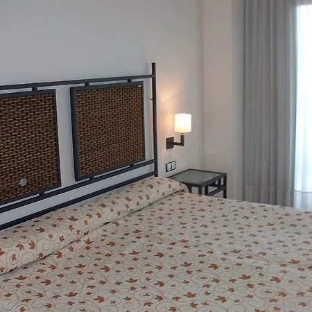 Pierre & Lejlighedshotel Estepona