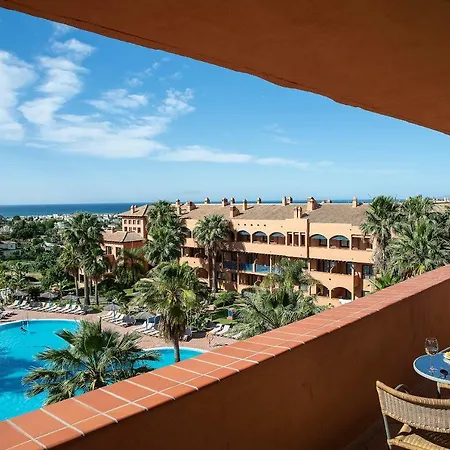 Pierre & Lejlighedshotel Estepona